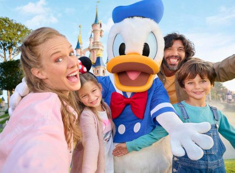 Disneyland_Weekend_Voyages_Descamps